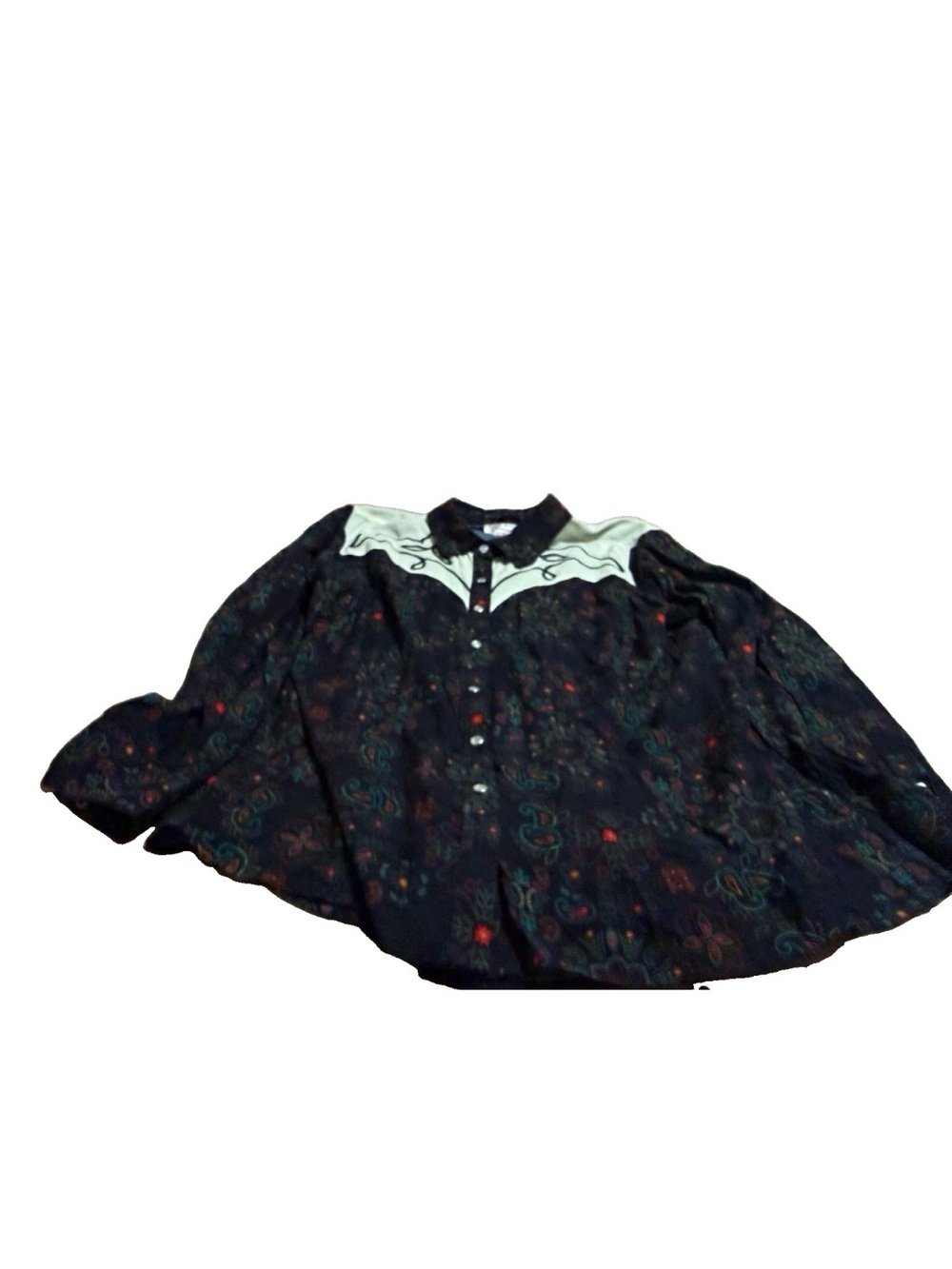 Panhandle Women’s Plus 1X Black/White Paisley Western Embroidered Button Up